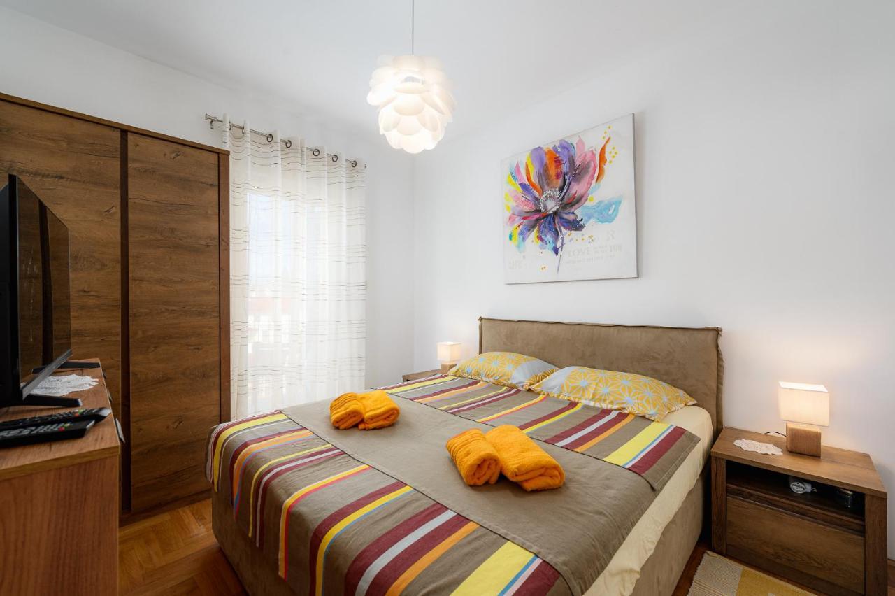 Apartment Ares 13 In Umag Center Exterior foto